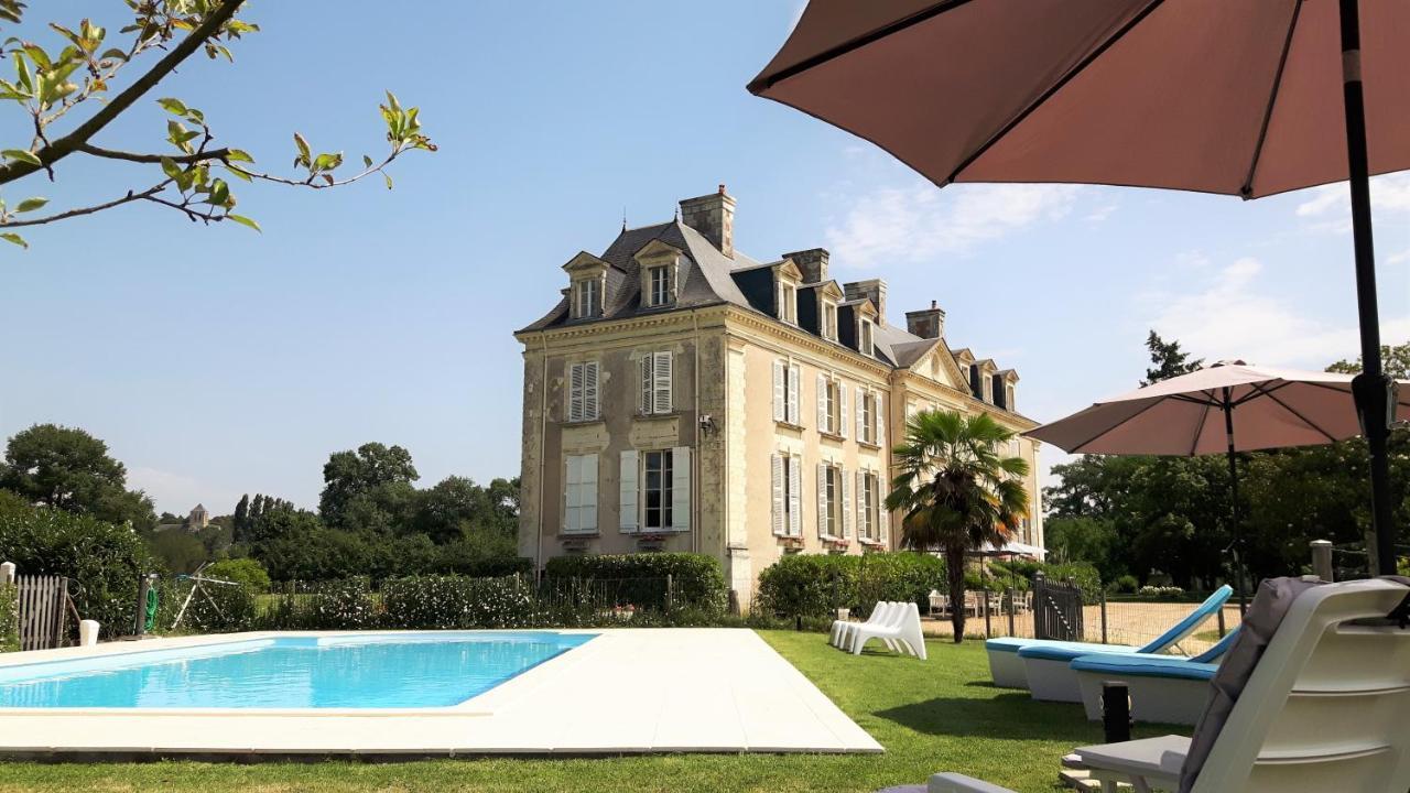 Chateau La Mothaye - Self Catering Apartments With Pool In The Loire Valley Les Bois-d'Anjou Zewnętrze zdjęcie