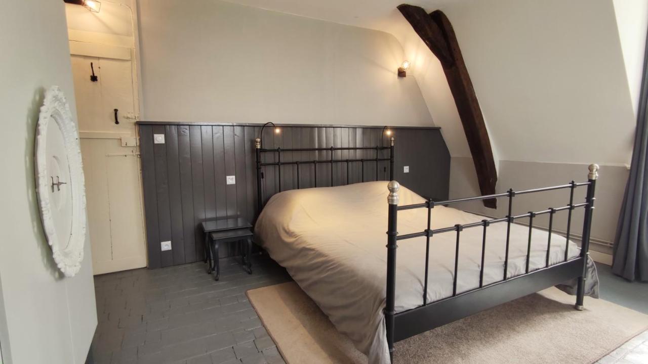 Chateau La Mothaye - Self Catering Apartments With Pool In The Loire Valley Les Bois-d'Anjou Zewnętrze zdjęcie
